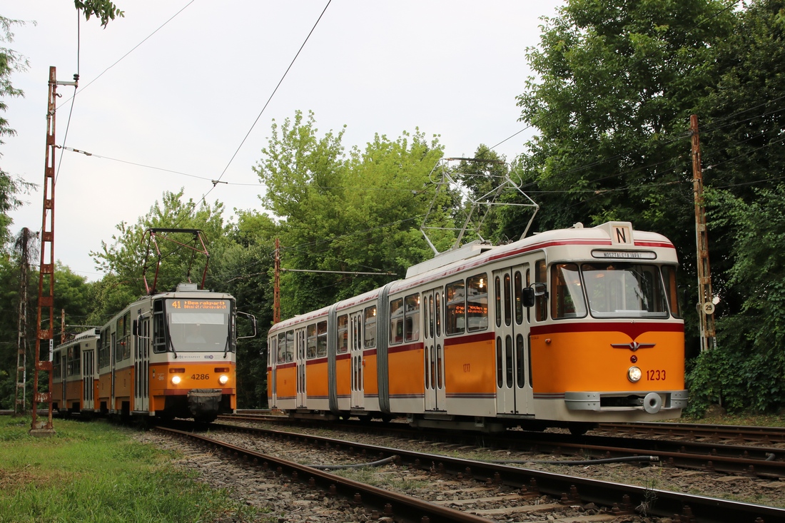 Будапешт, Tatra T5C5K2 № 4286; Будапешт, CSM-4 № 1233