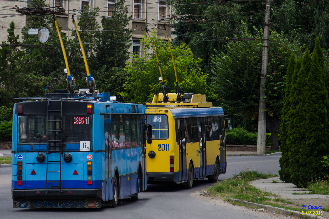 Черновцы, Den Oudsten B88 № 351