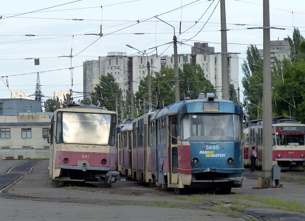 Киев, Tatra T3SU № 5685; Киев, Tatra T6B5SU № 041 Киев, Tatra T3SU № 5685; Киев, Tatra T6B5SU № 041