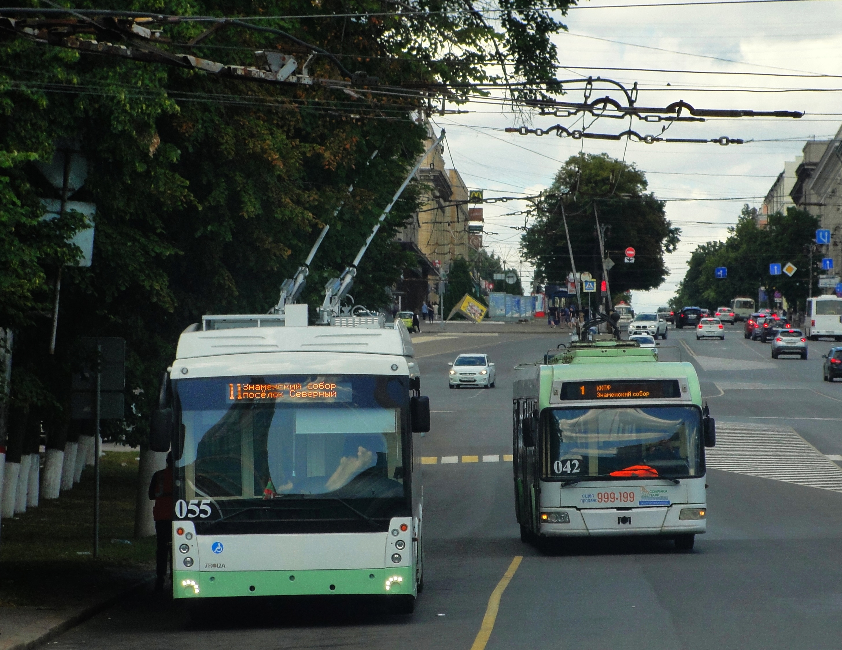 Kurszk, Trolza-5265.08 “Megapolis” — 055; Kurszk, 1К (BKM-321) — 042