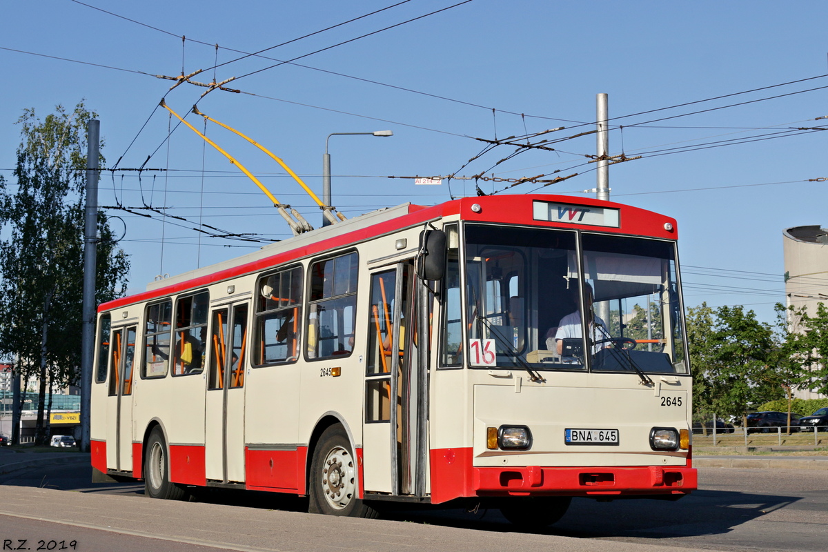 Вільнюс, Škoda 14Tr13/6 № 2645