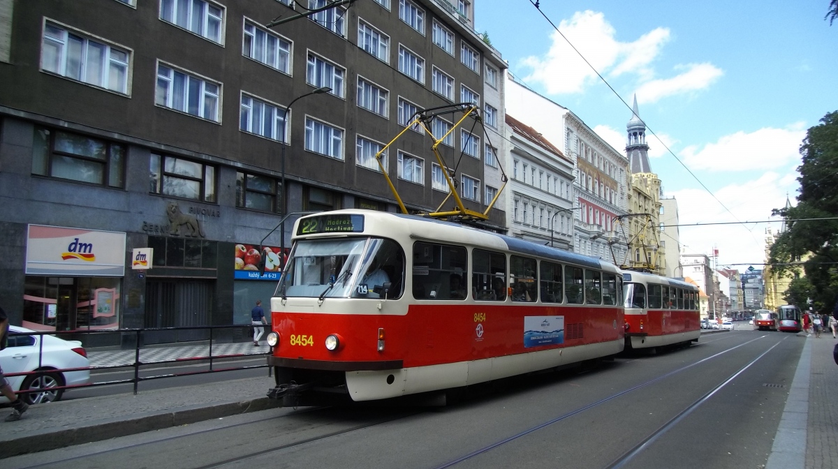 Prága, Tatra T3R.P — 8454