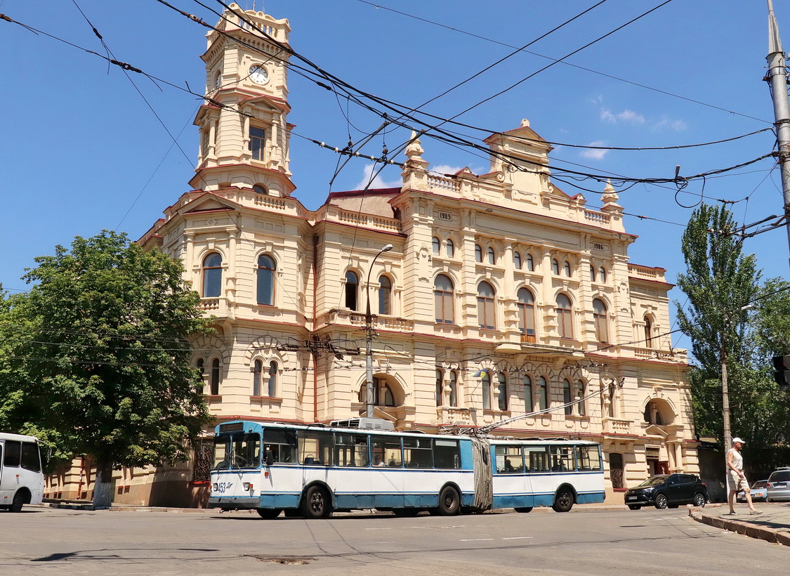 Херсон, ЗиУ-683В01 № 453