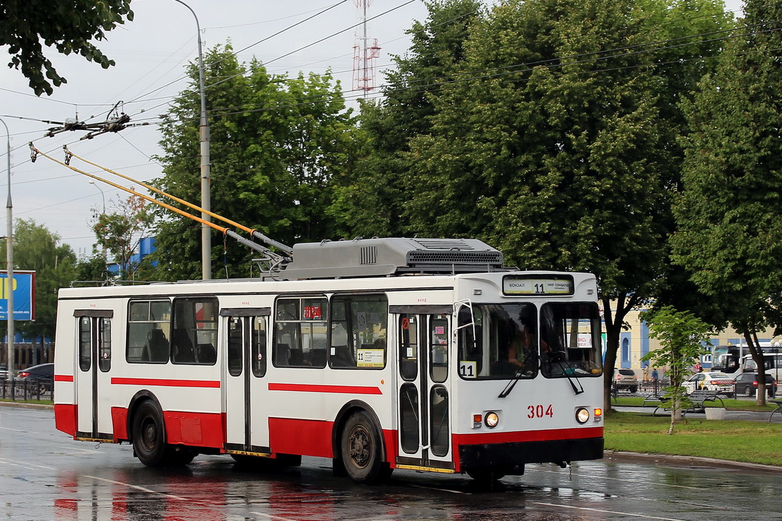 Йошкар-Ола, ЗиУ-682ГМ1 (с широкой передней дверью) № 304