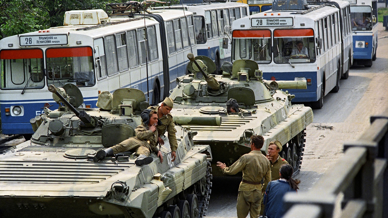 Москва, ЗиУ-683Б [Б00] № 5658; Москва, ЗиУ-683Б [Б00] № 5624