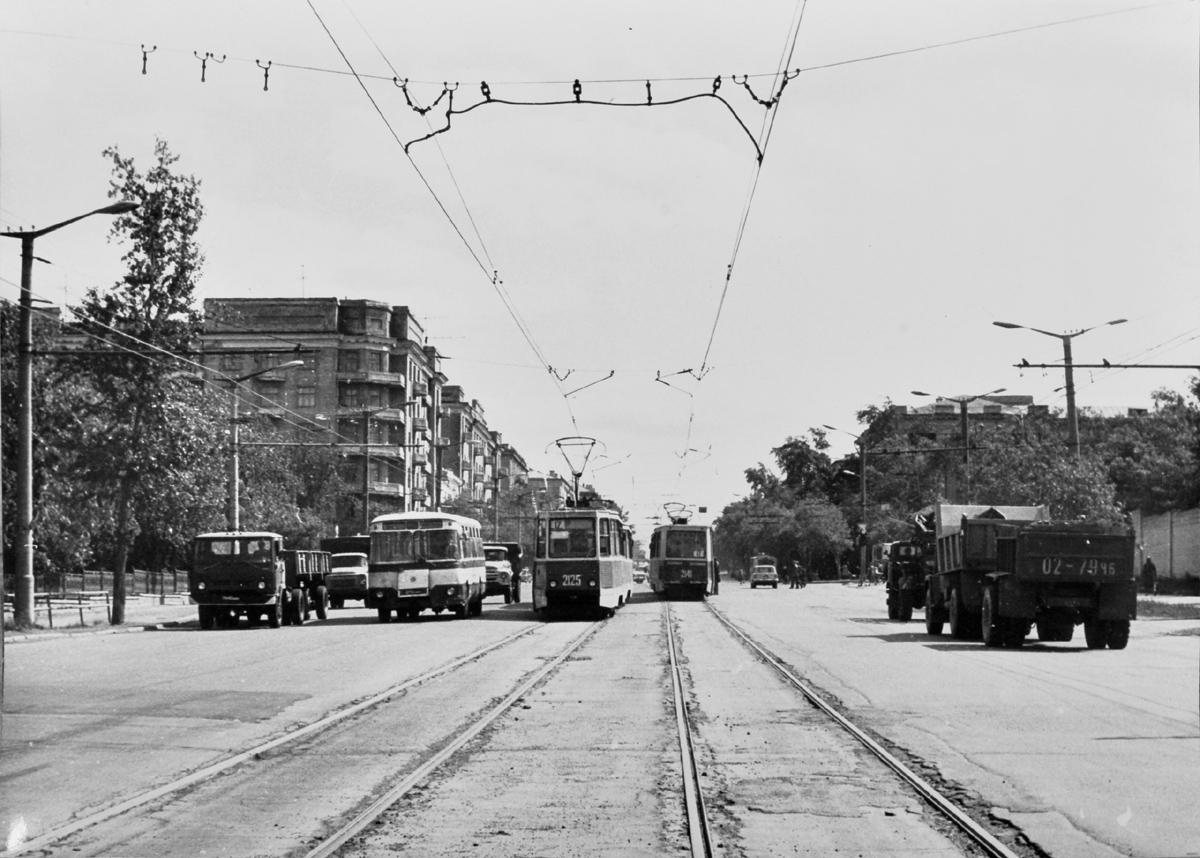 Chelyabinsk, 71-605 (KTM-5M3) č. 2125; Chelyabinsk, 71-605 (KTM-5M3) č. 2141; Chelyabinsk — Historical photos Chelyabinsk, 71-605 (KTM-5M3) č. 2125; Chelyabinsk, 71-605 (KTM-5M3) č. 2141; Chelyabinsk — Historical photos