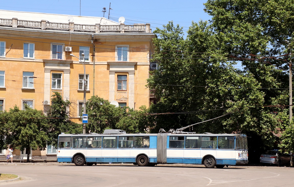 Херсон, ЗиУ-683В01 № 457