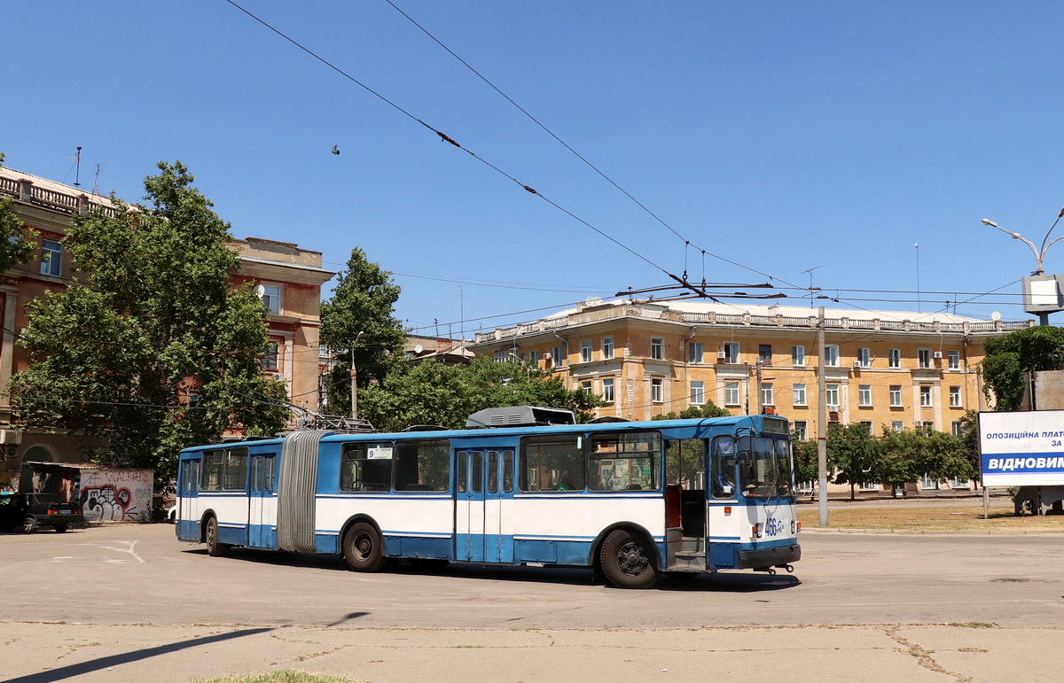 Херсон, ЗиУ-683В01 № 466