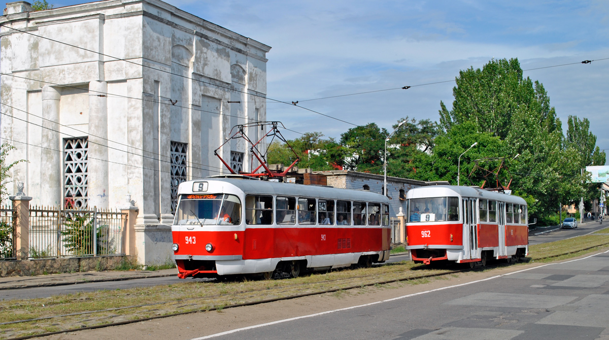 Донецк, Tatra T3SU № 943; Донецк, Tatra T3SU № 962