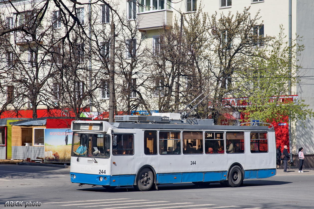 Владимир, ЗиУ-682Г-016.02 № 244