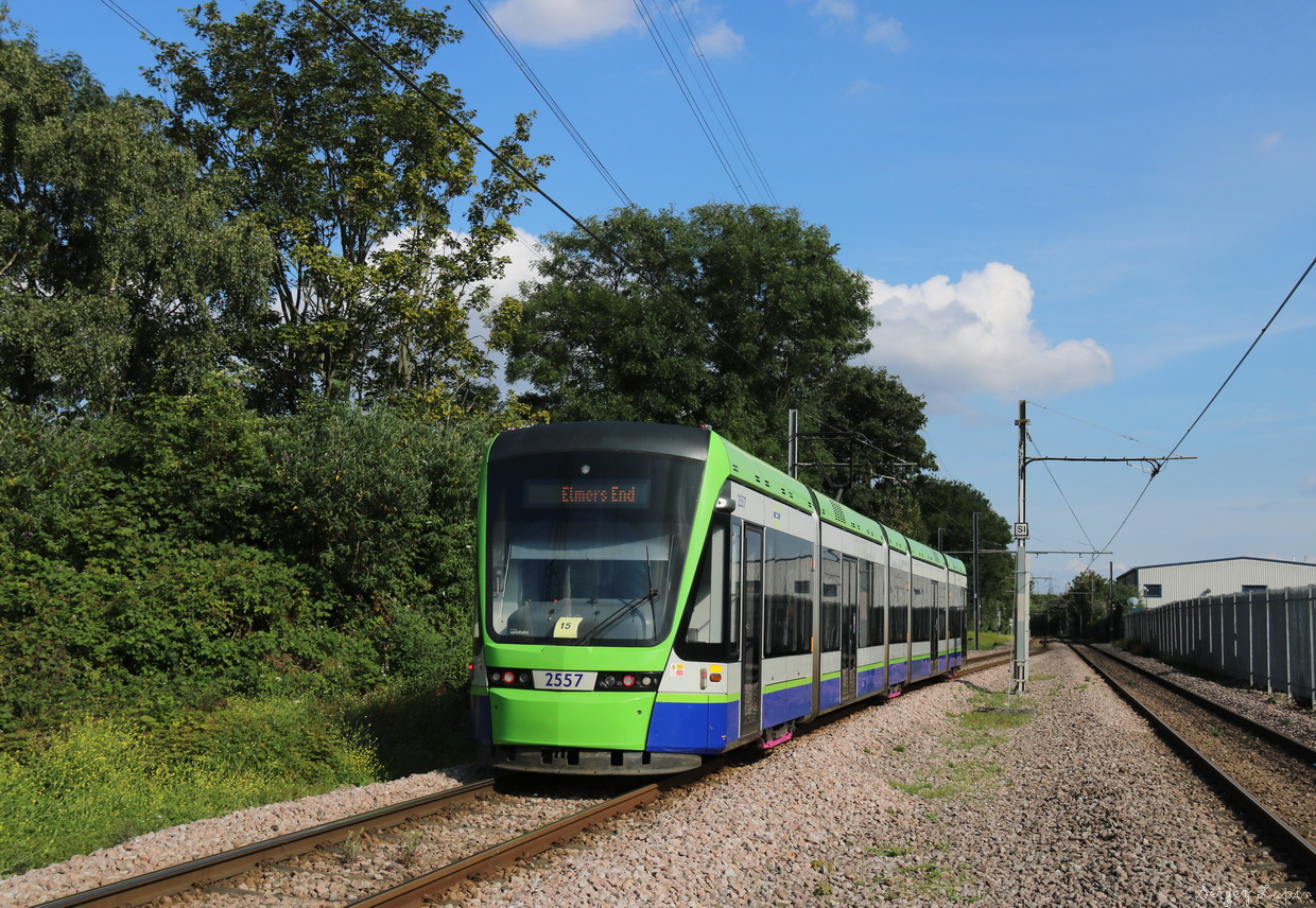 Лондон, Stadler Variobahn № 2557
