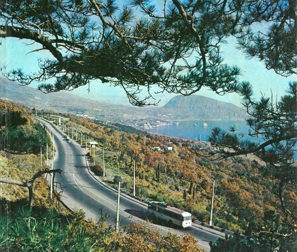 Крымский троллейбус — Исторические фотографии (1959 — 2000); Крымский троллейбус — Сканы открыток времен СССР