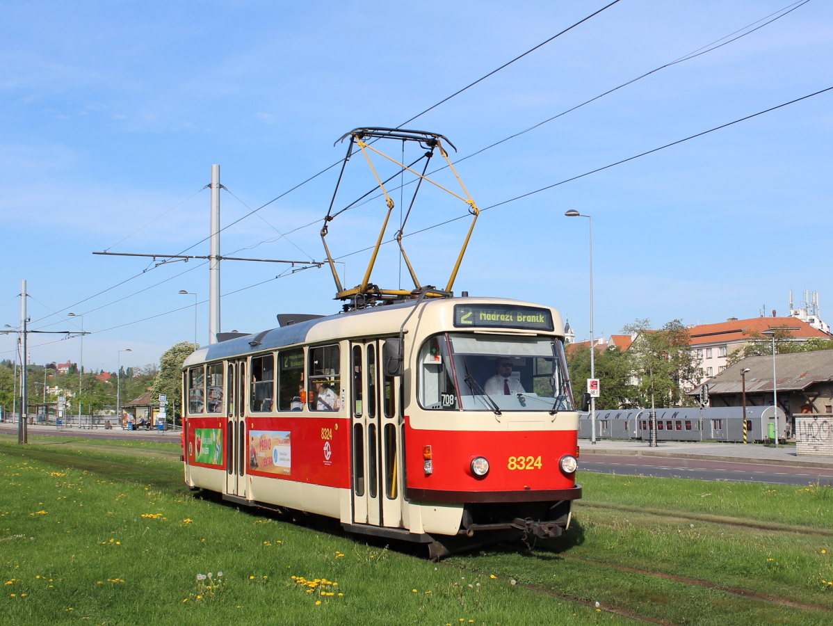 Прага, Tatra T3R.P № 8324