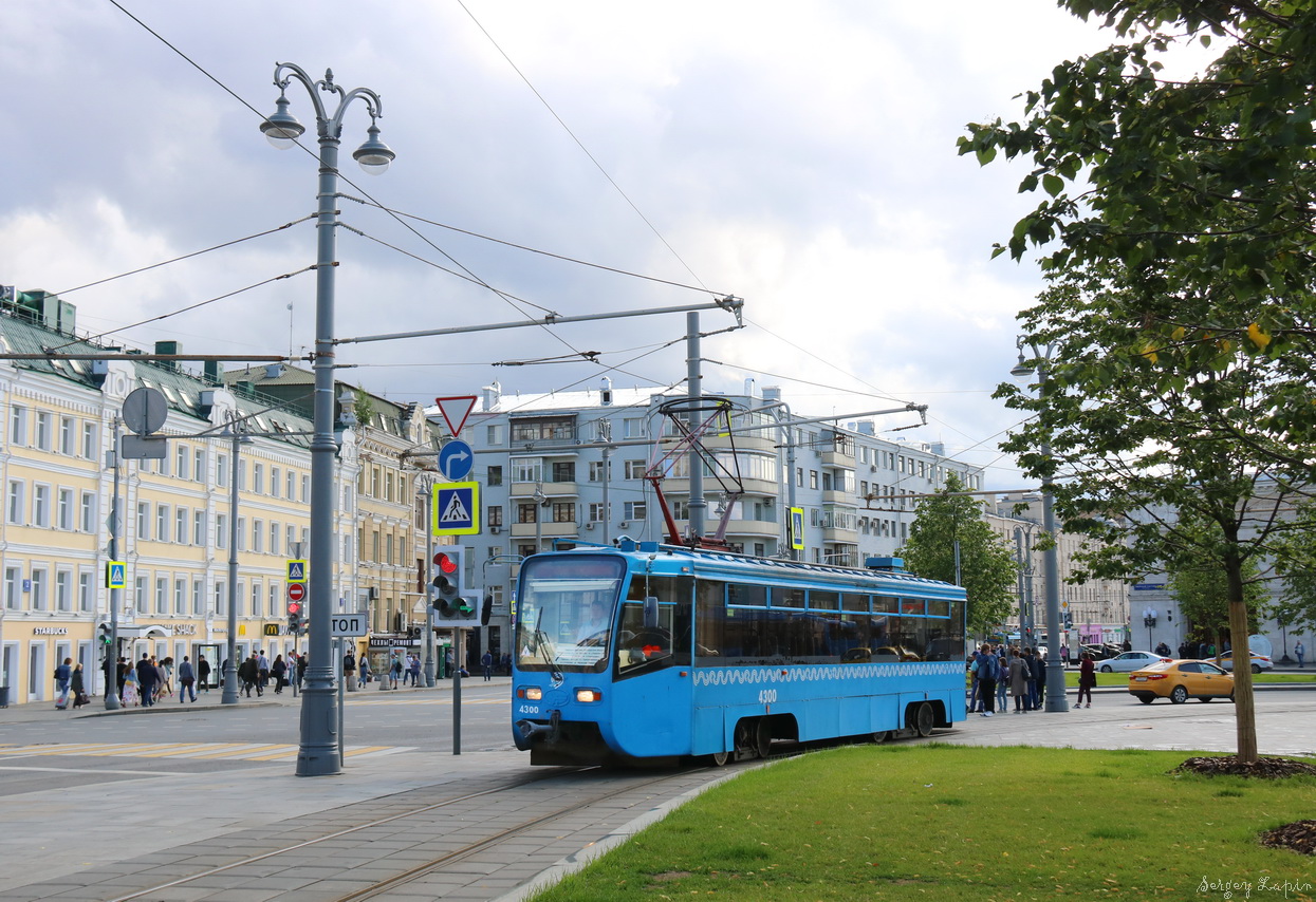 Москва, 71-619АС № 4300