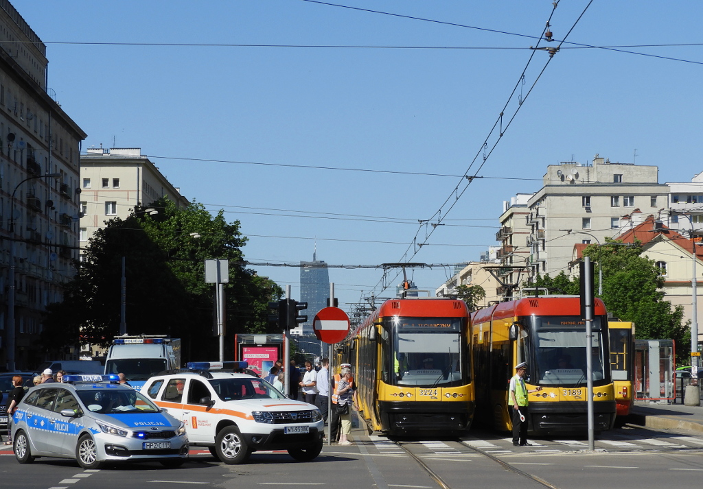 Варшава, PESA Swing 120Na № 3224; Варшава, PESA Swing 120Na № 3189; Варшава — Происшествия