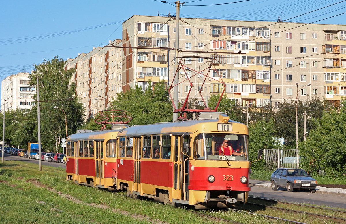 Yekaterinburg, Tatra T3SU # 323