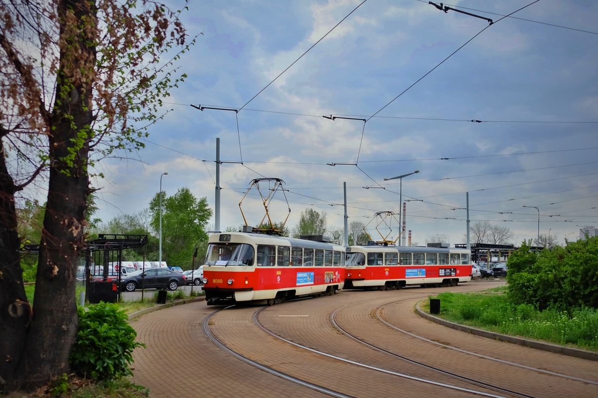 Prag, Tatra T3M2-DVC Nr. 8089