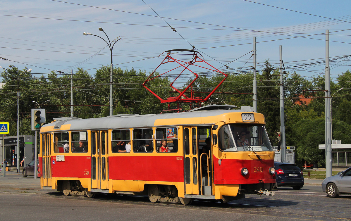 Jekaterinburg, Tatra T3SU № 240