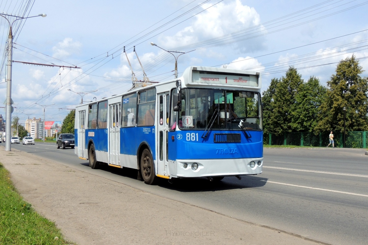 Чебоксары, ЗиУ-682Г-016.05 № 881