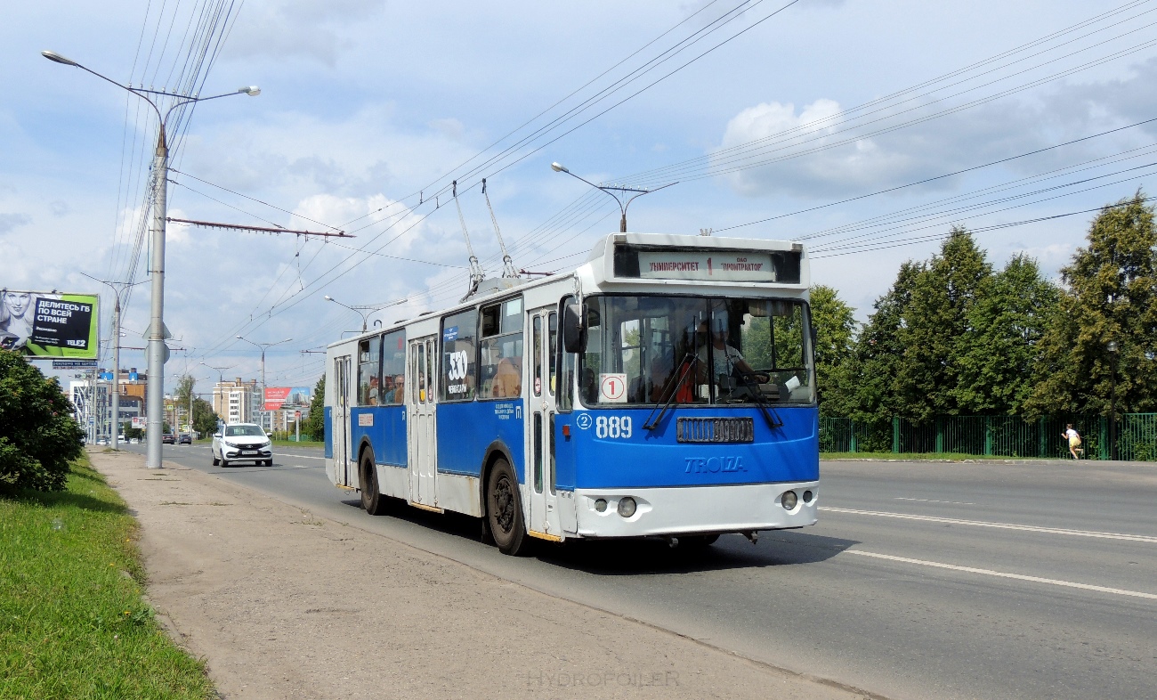 Cheboksary, ZiU-682G-016.05 Br. 889