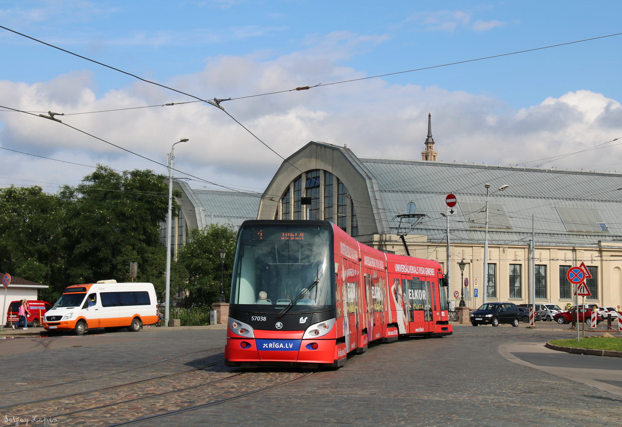Riga, Škoda 15T ForCity Alfa Riga Nr. 57038