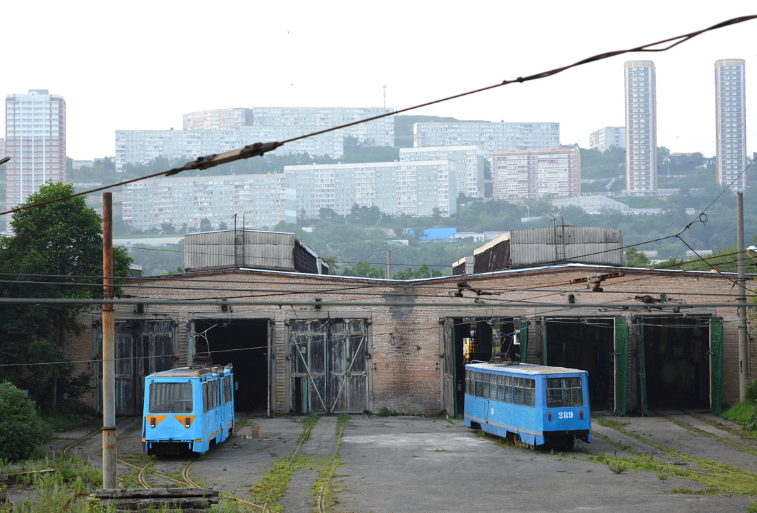 Владивосток, 71-605А № 284; Владивосток, 71-605А № 289; Владивосток — Разные фотографии
