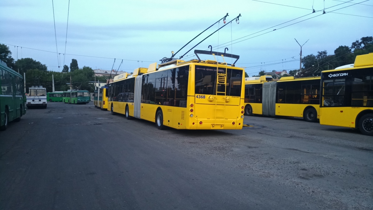 Киев, Богдан Т90117 № 4368