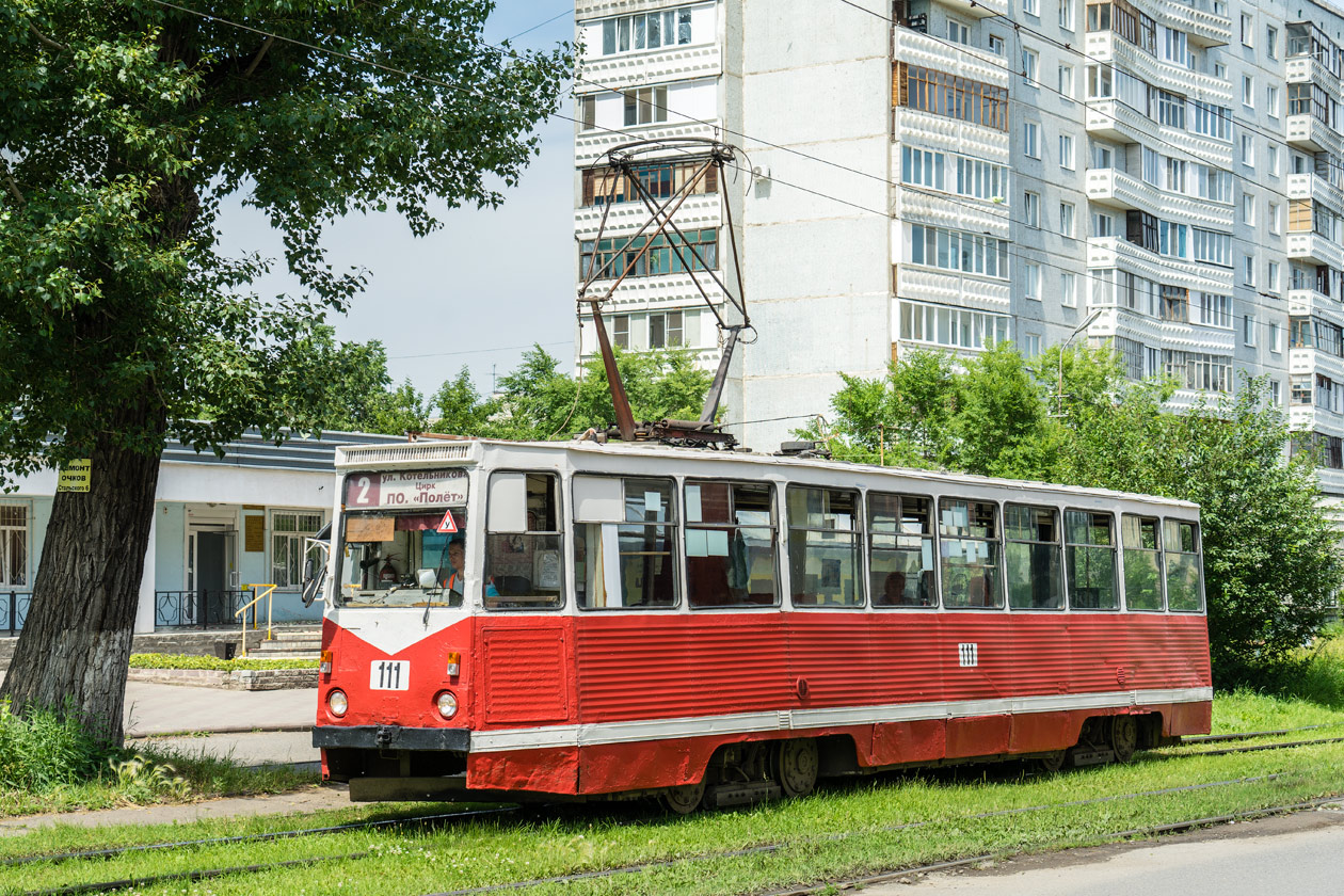 Омск, 71-605 (КТМ-5М3) № 111