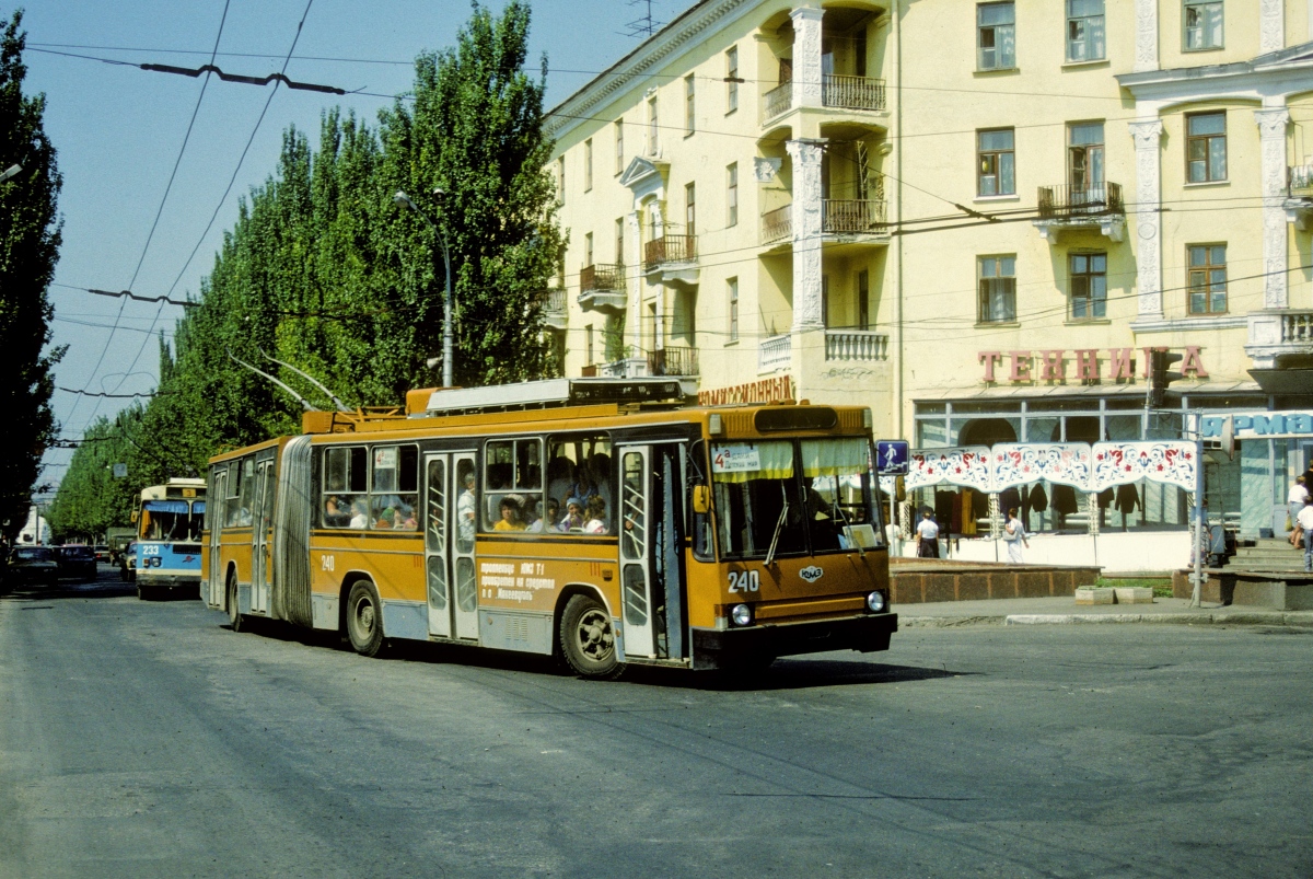 Макеевка, ЮМЗ Т1 № 240; Макеевка — Фотографии Дэвида Пирсона — 11-14.08.1993