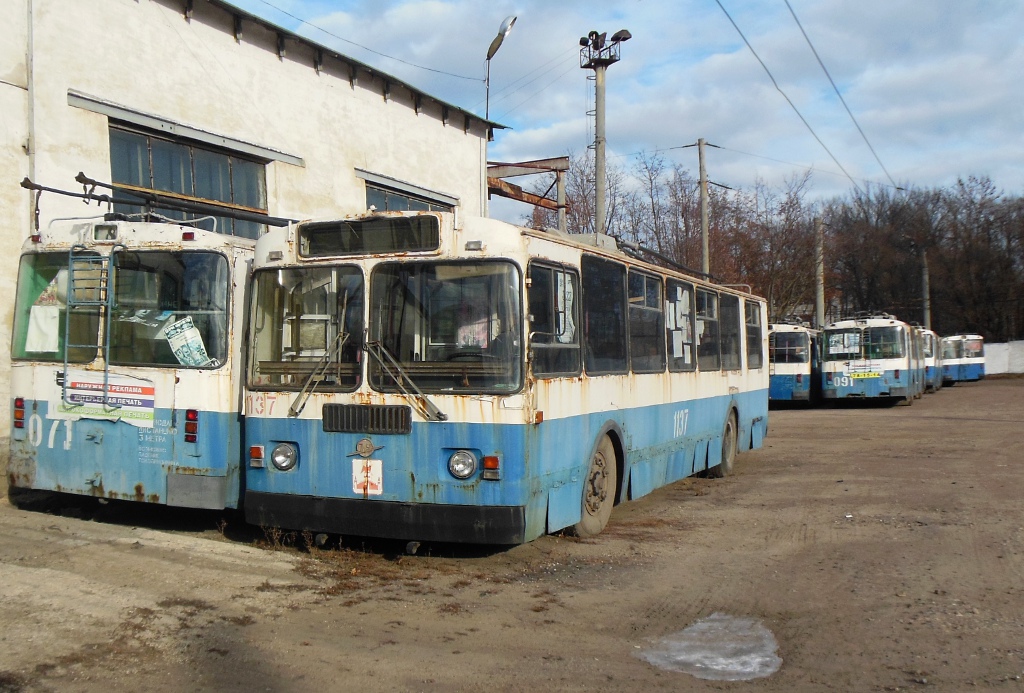 Орёл, ЗиУ-682 КВР Орел № 071; Орёл, ЗиУ-682Г-016  [Г0М] № 1137