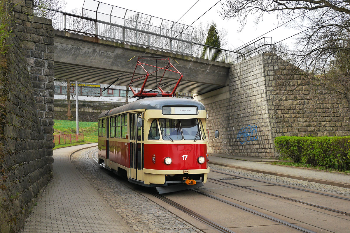 利貝雷茨 ― 亞布洛內茨, Tatra T2R # 17