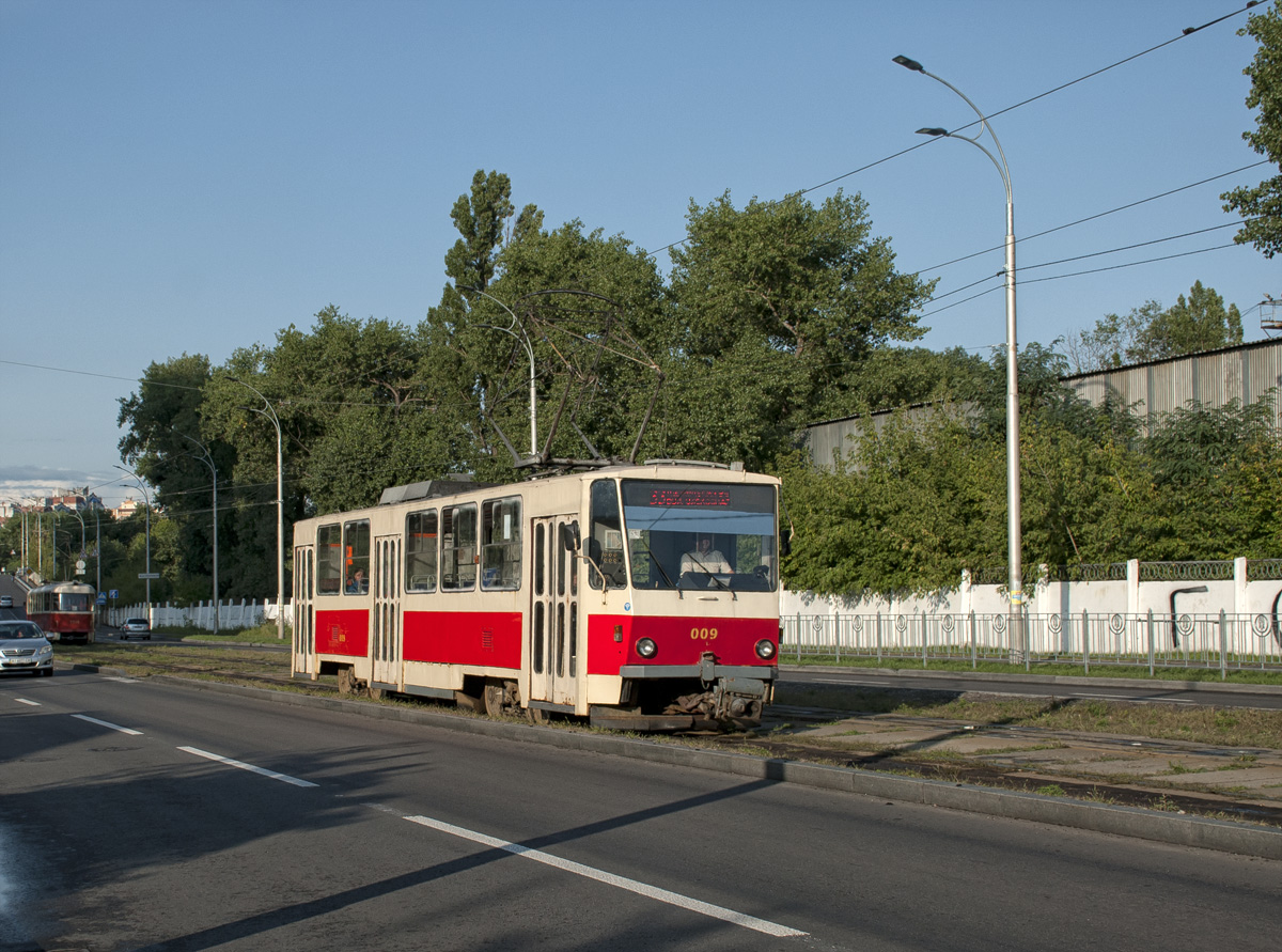 Киев, Tatra T6B5SU № 009