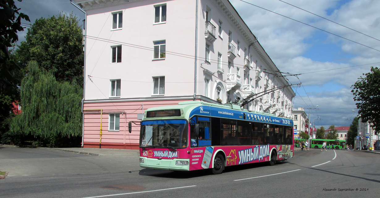 Гомель, БКМ 32102 № 1821