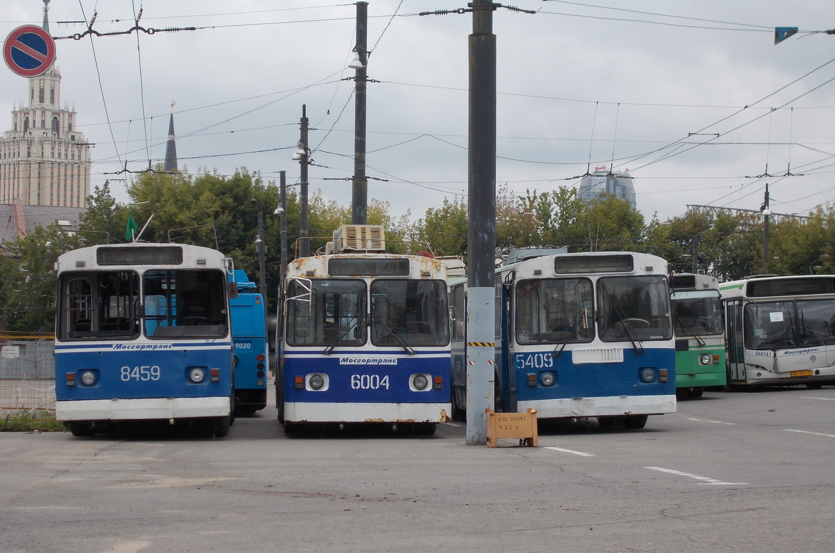 Москва, ЗиУ-682Г-016  [Г0М] № 8459; Москва, Нижтролл (ЗиУ-682Г) № 6004