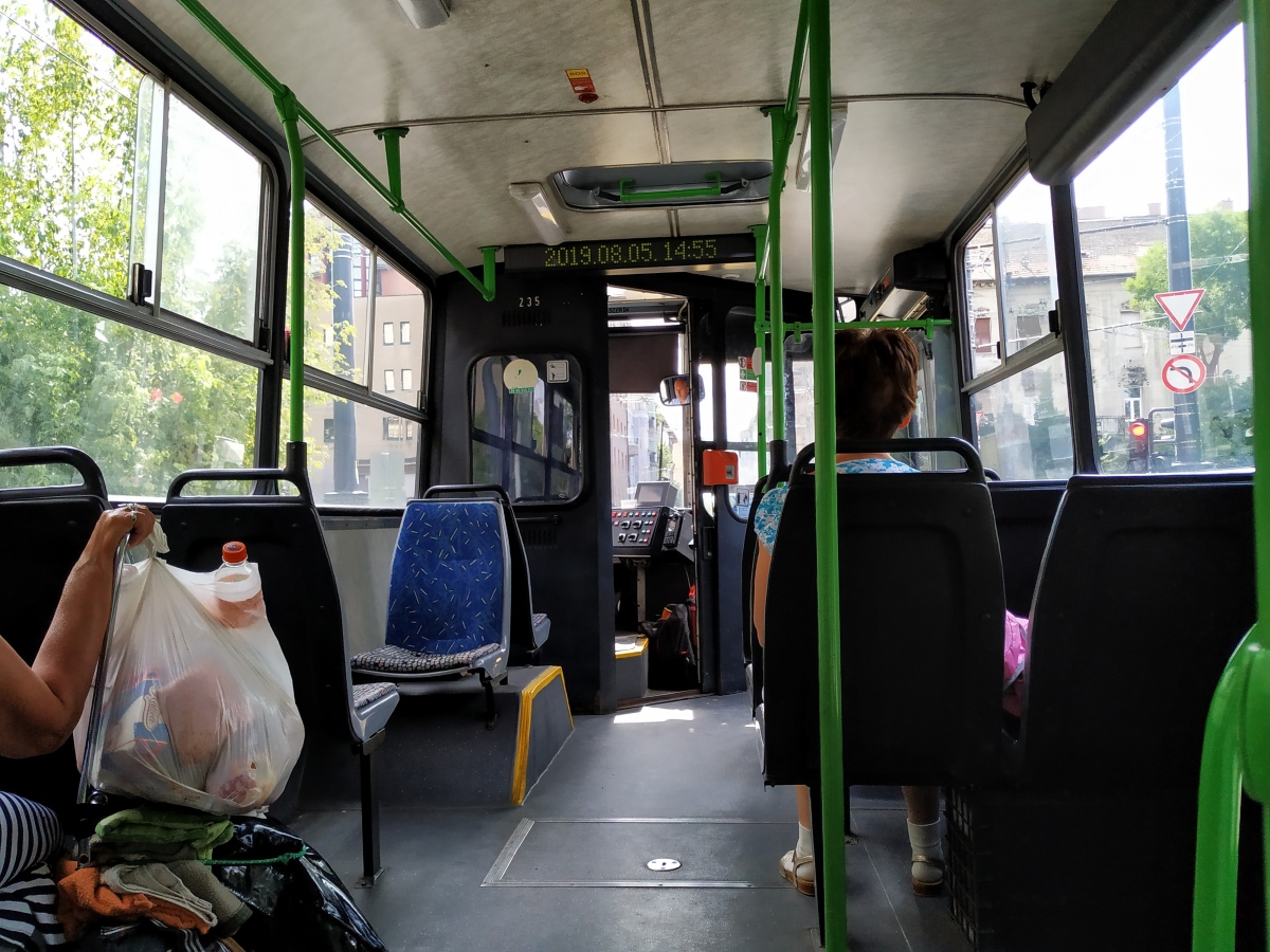 Budimpešta, Ikarus 280.94 Br. 235