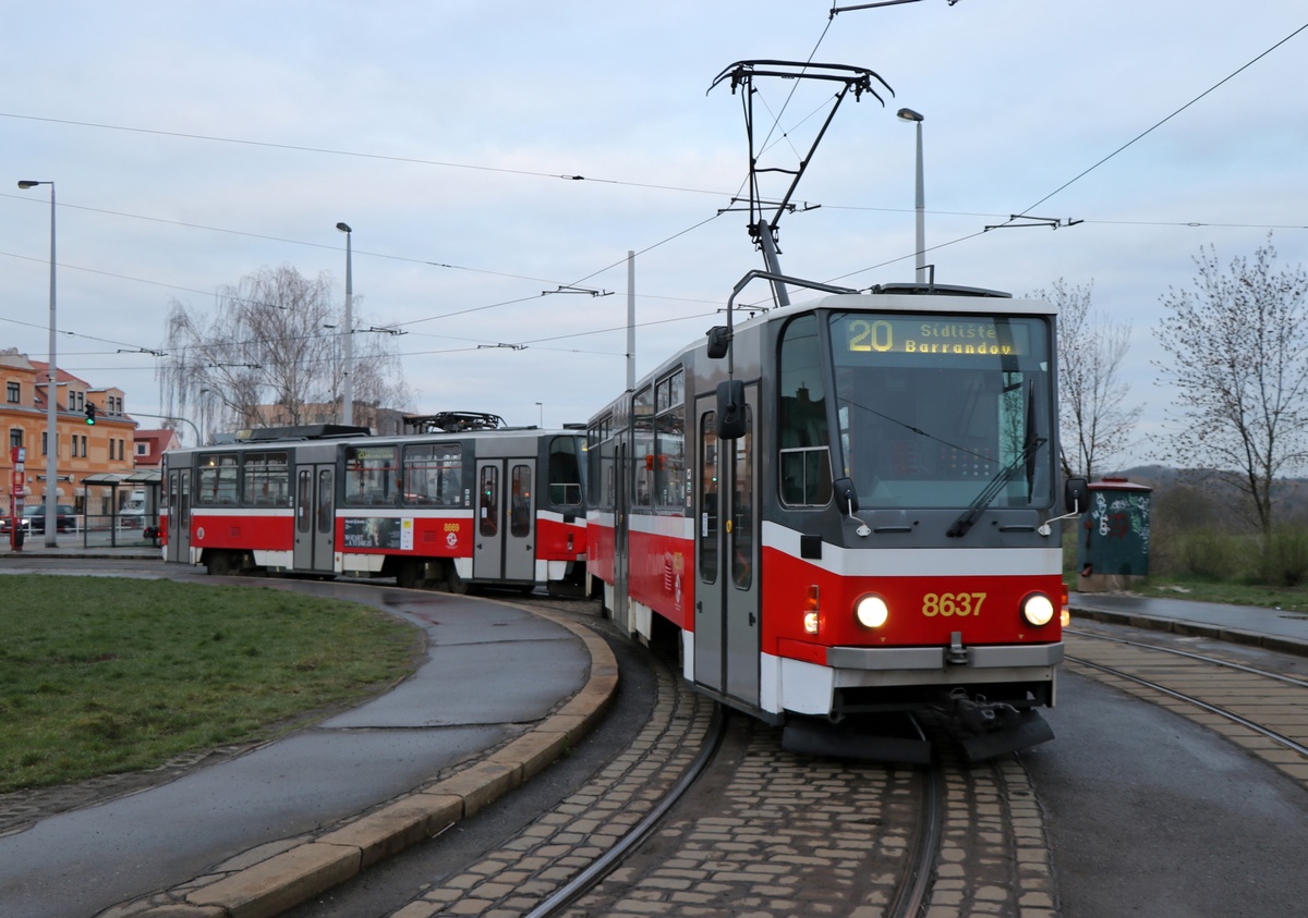 Прага, Tatra T6A5 № 8637