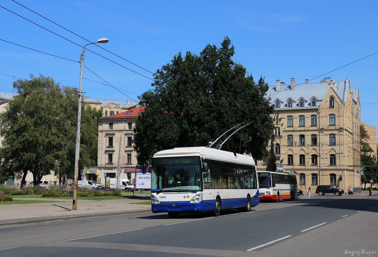 Рига, Škoda 24Tr Irisbus Citelis № 19683