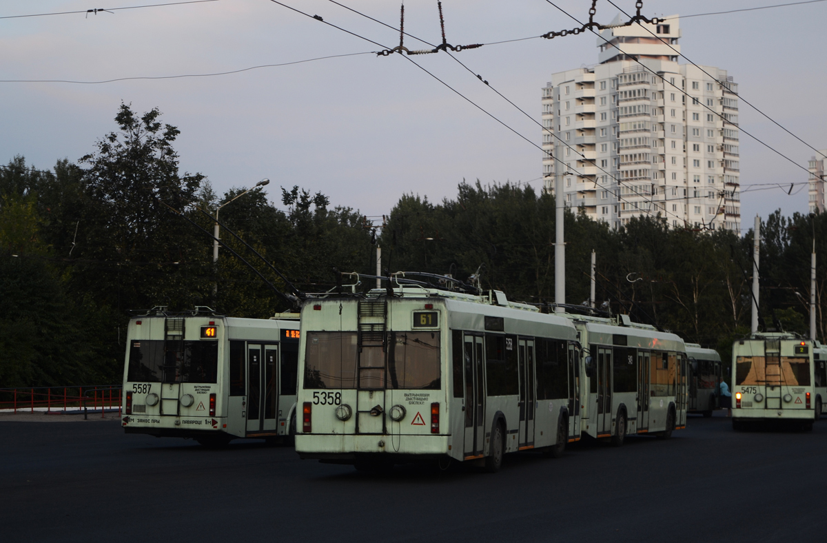 Минск, БКМ 32102 № 5358; Минск, БКМ 333 № 5587; Минск, БКМ 32102 № 5419; Минск, БКМ 321 № 5475