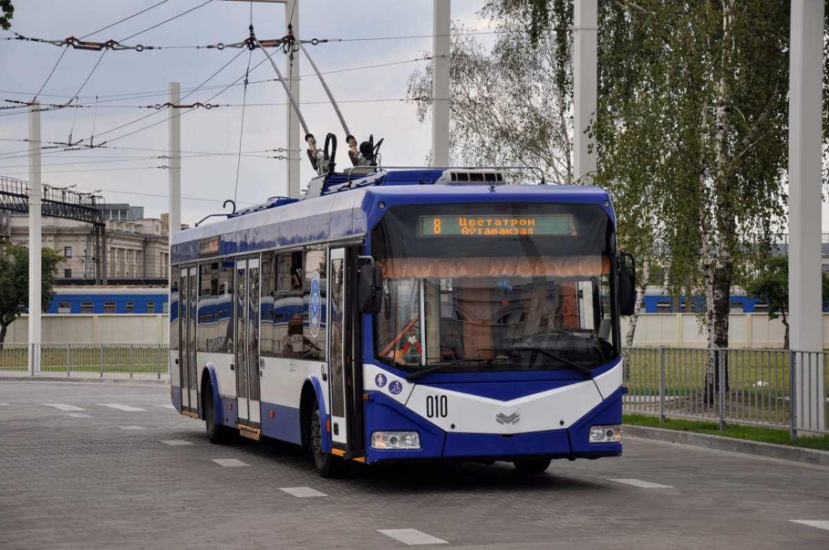 Брест, БКМ 321 № 010