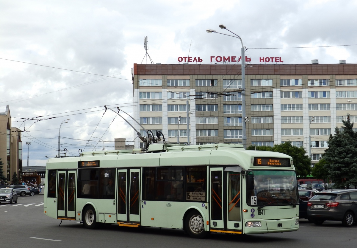 Гомель, БКМ 32102 № 1841