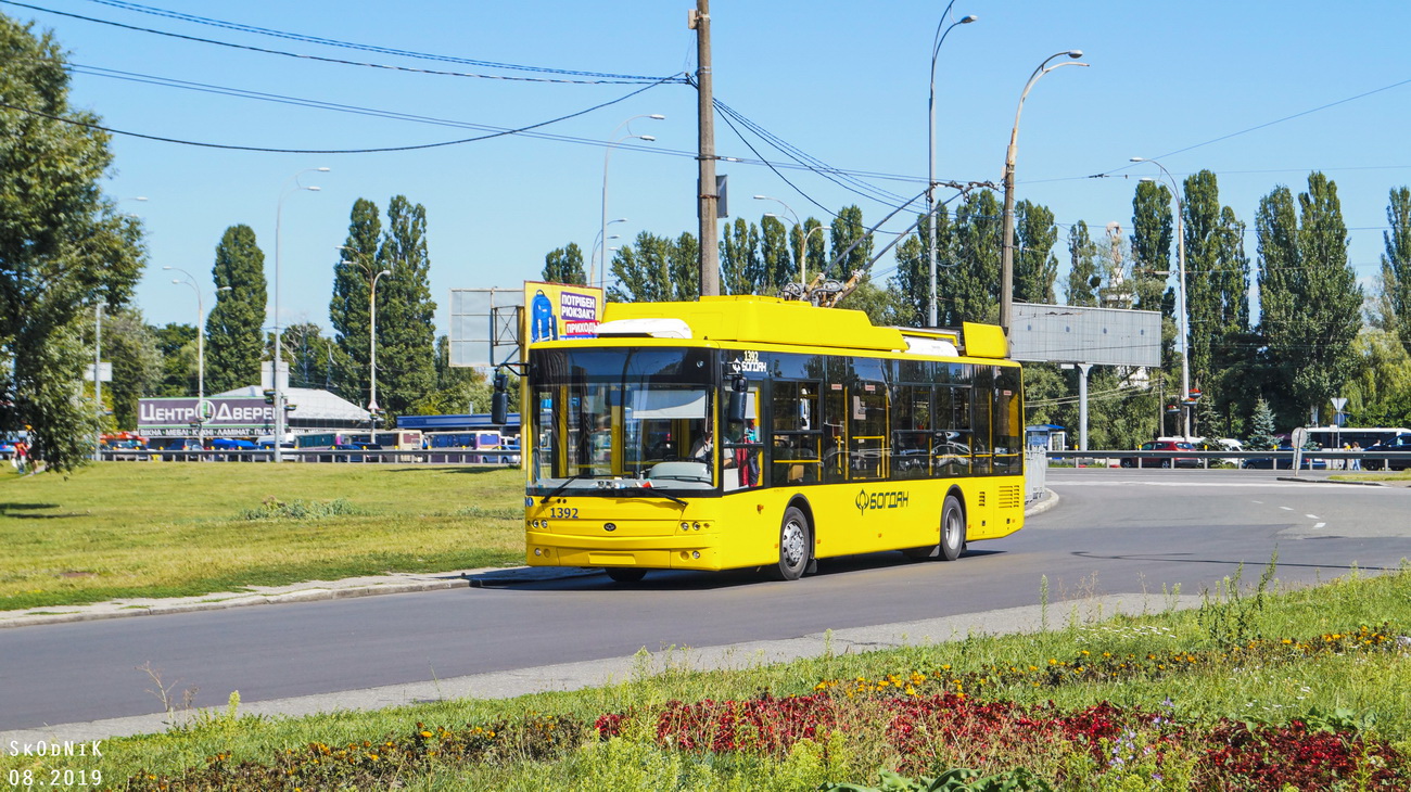 Киев, Богдан Т70117 № 1392