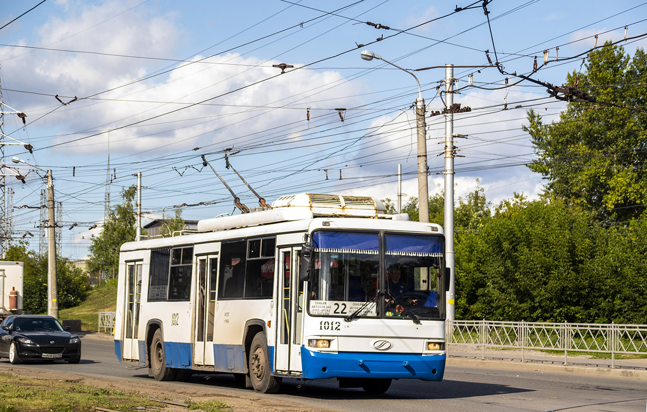Уфа, БТЗ-52767Р № 1012