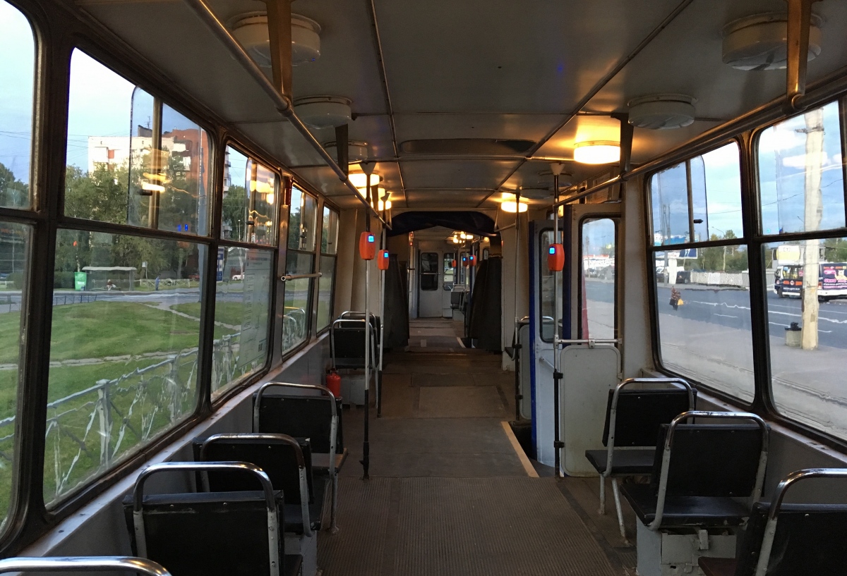 Saint-Petersburg, LVS-86K # 8145