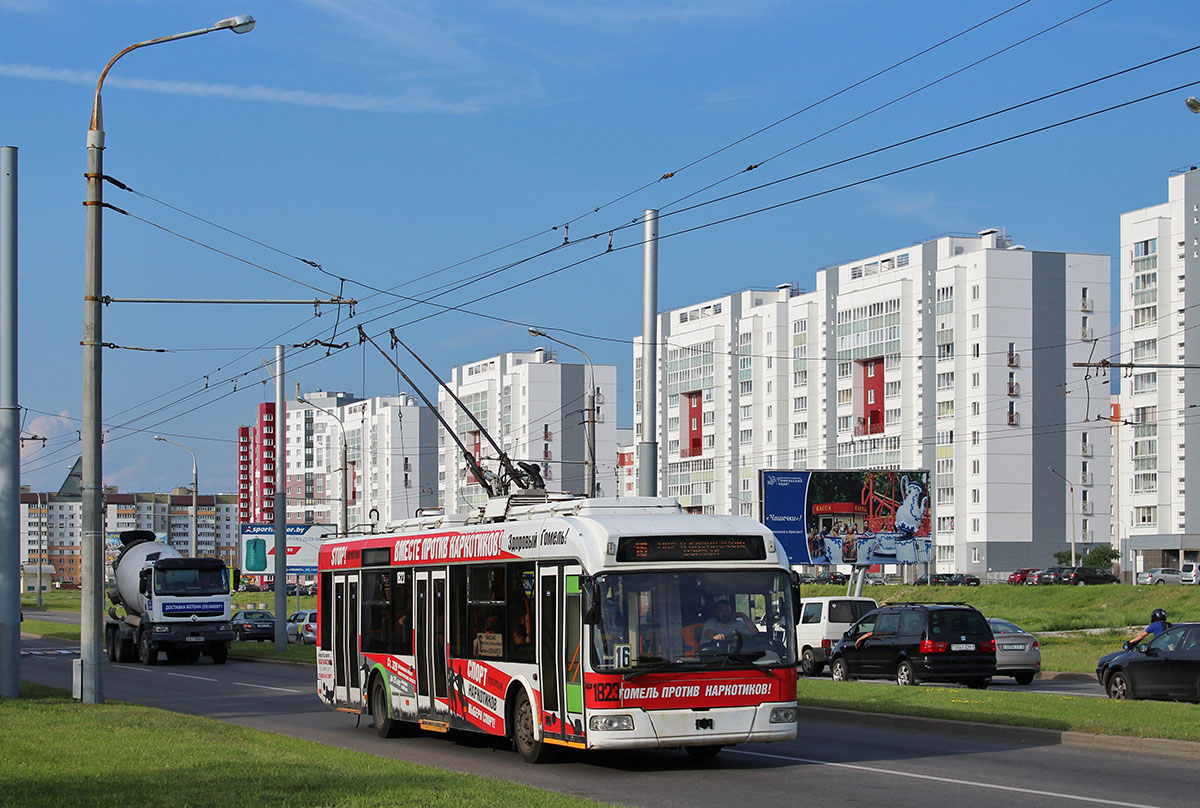 Гомель, БКМ 321 № 1823