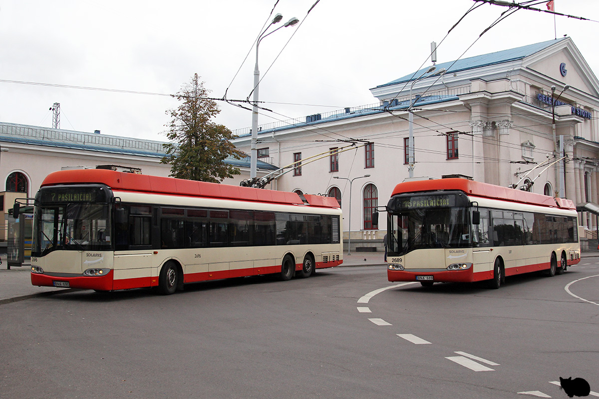 Вильнюс, Solaris Trollino II 15 AC № 2696; Вильнюс, Solaris Trollino II 15 AC № 2689