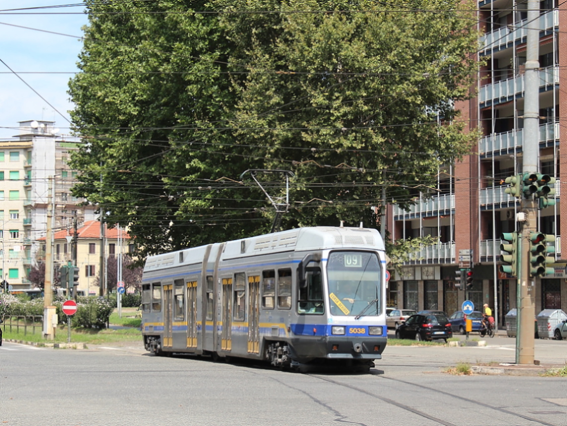 Turin, GTT series 5000 Br. 5038