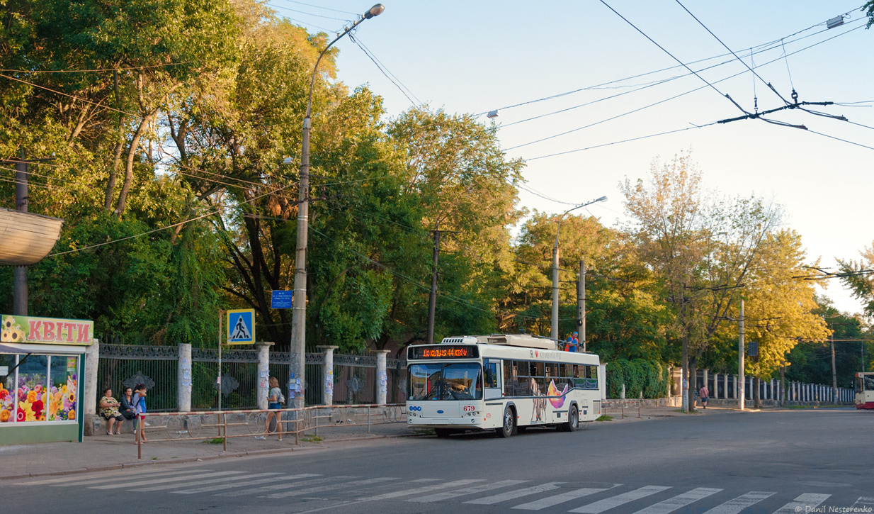 Крывы Рог, Дніпро Т103 № 679 Крывы Рог, Дніпро Т103 № 679