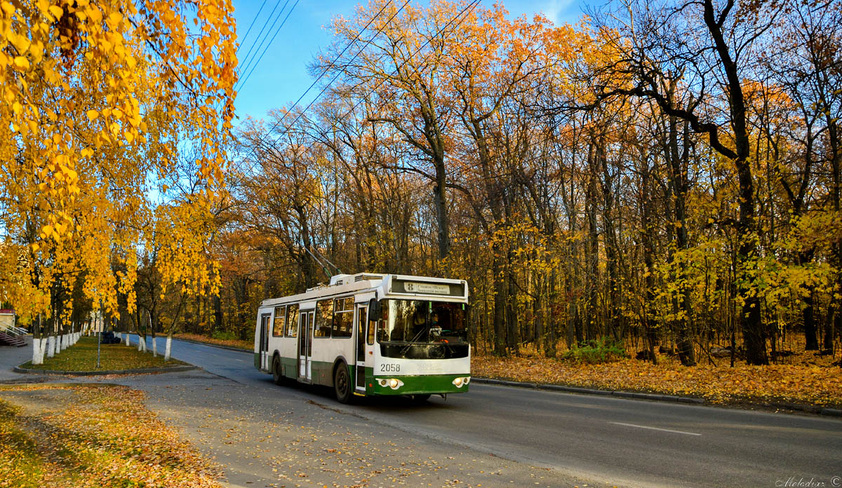 Penza, ZiU-682G-016.02 Nr 2058