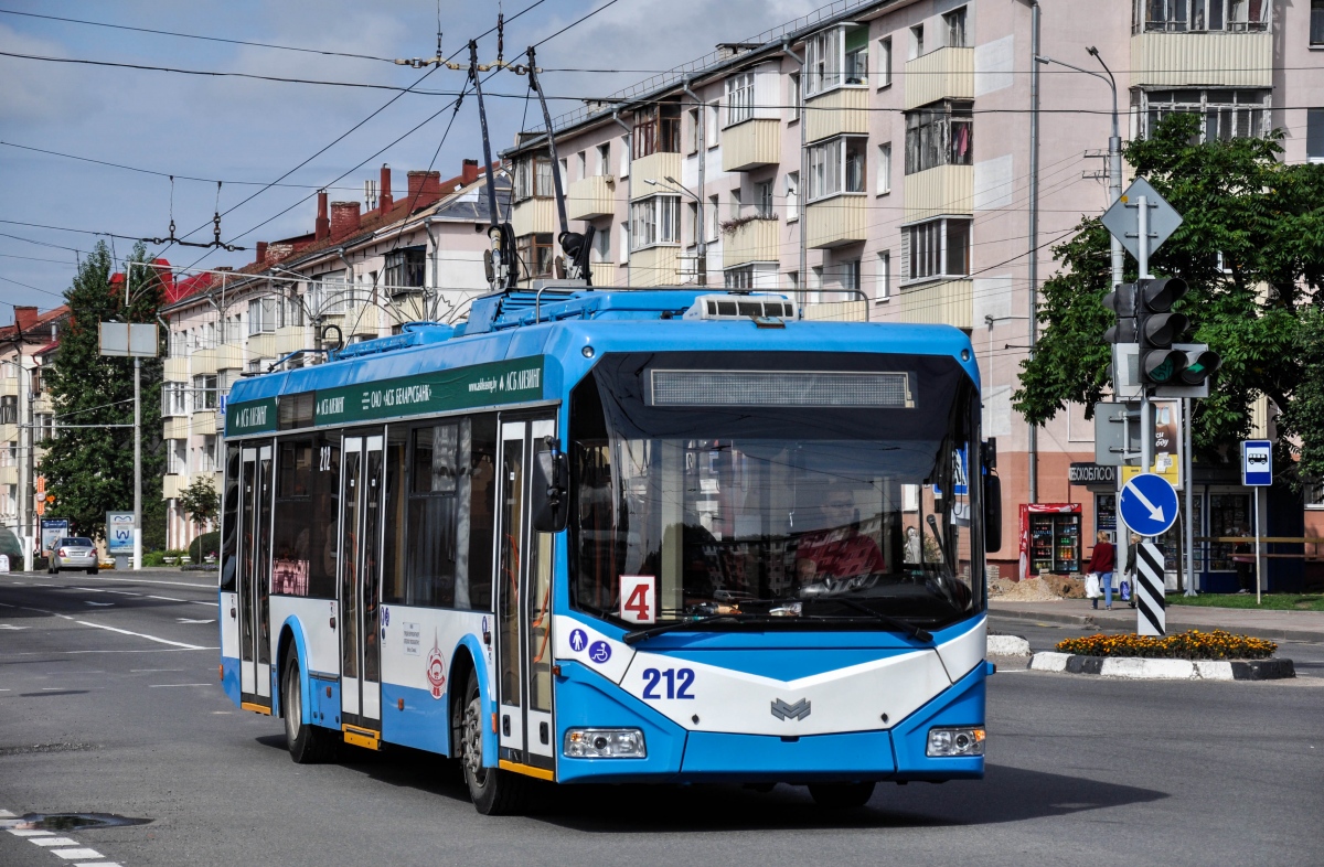Витебск, БКМ 321 № 212