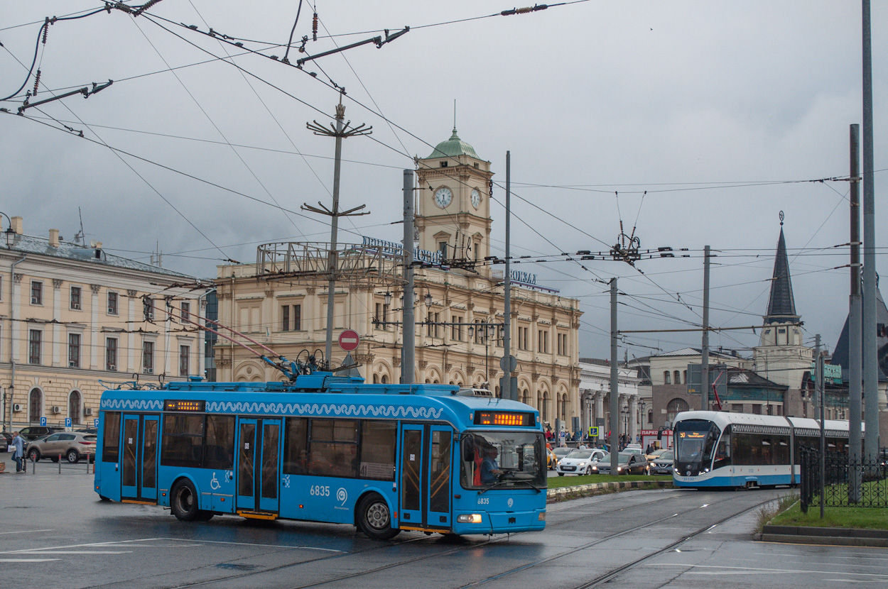 Москва, БКМ 321 № 6835